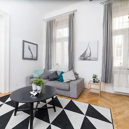 Apartament Cityscape Budget Mosonyi *